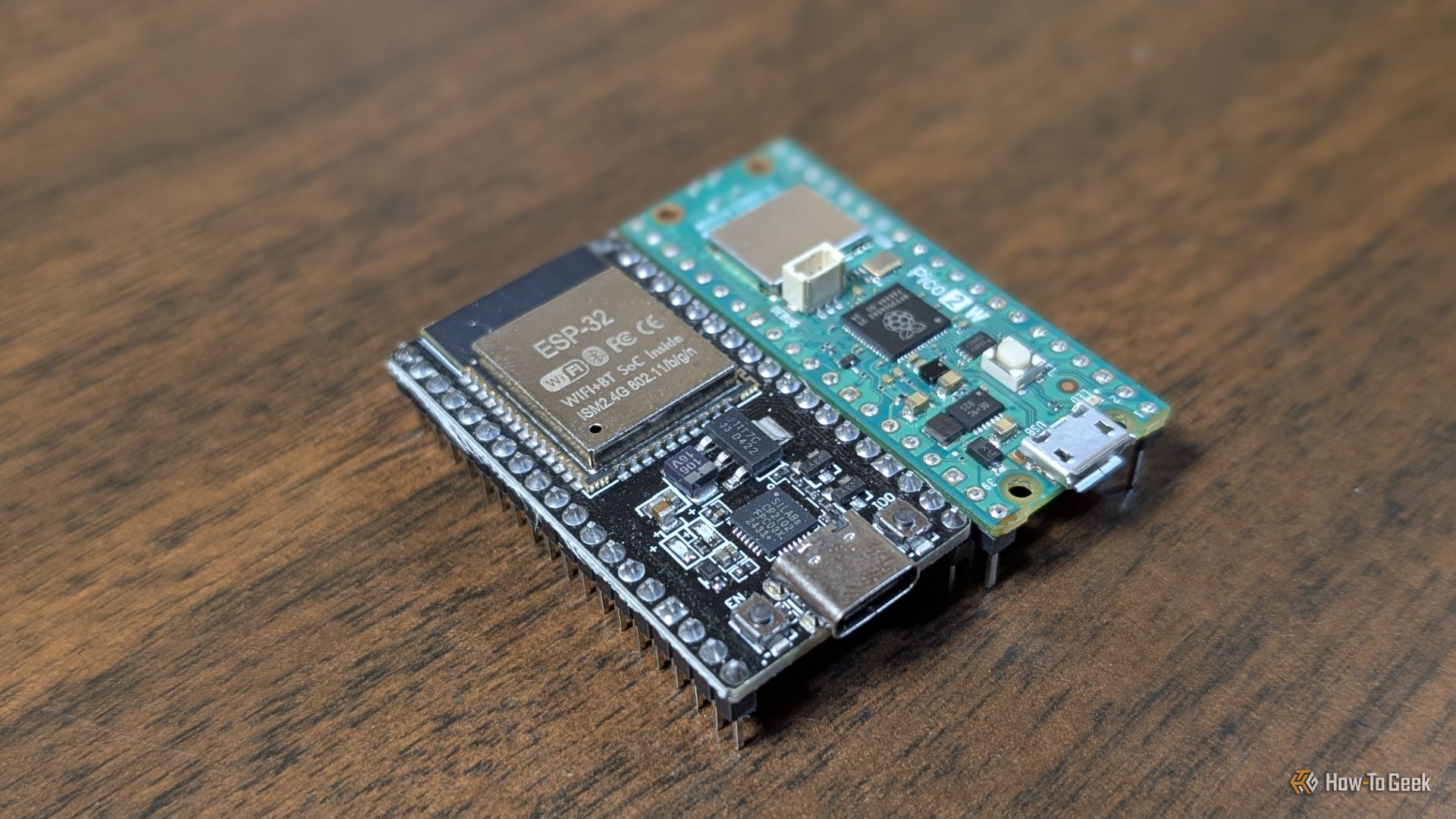 Modul Pengembangan ESP32