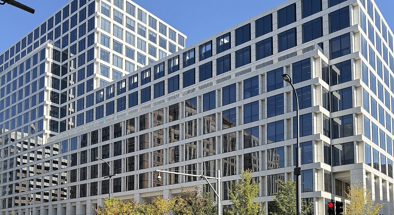 Gedung Kantor Pusat Bank Sentral Tiongkok People's Bank of China di Beijing