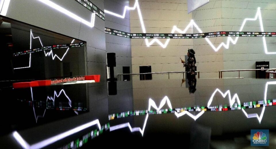 Edwin Soeryadjaya tambah saham SRTG