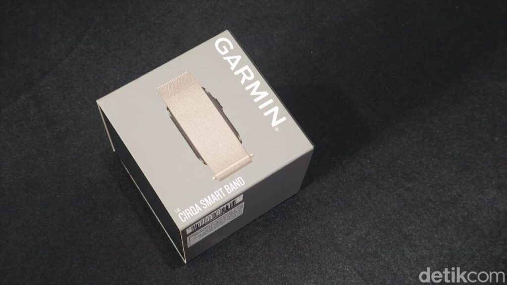 Garmin CIRQA Smart Band pemantau kesehatan tanpa layar resmi di Indonesia