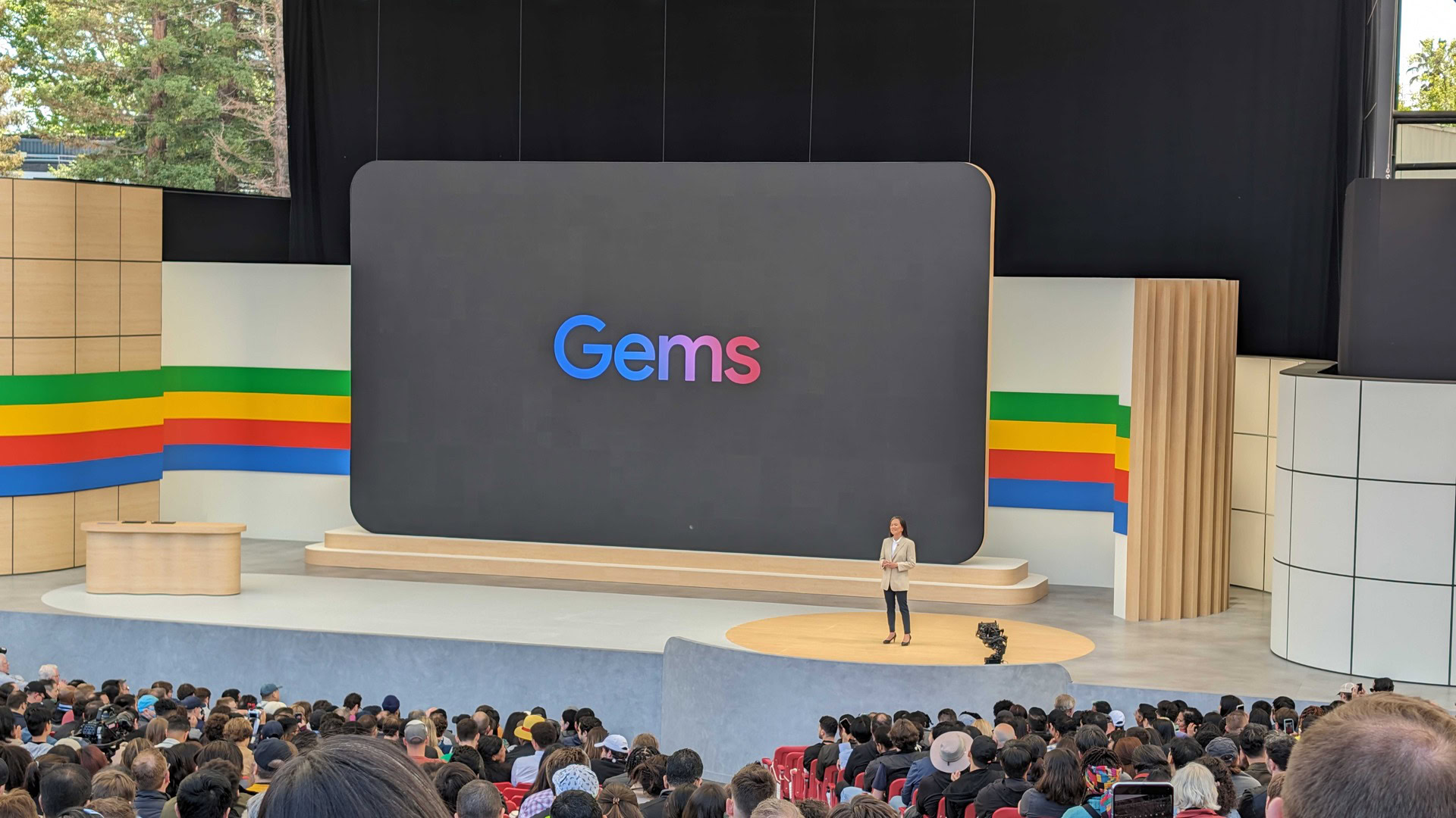 Tampilan grafis antarmuka Gemini Gems Google untuk kustomisasi asisten kecerdasan buatan