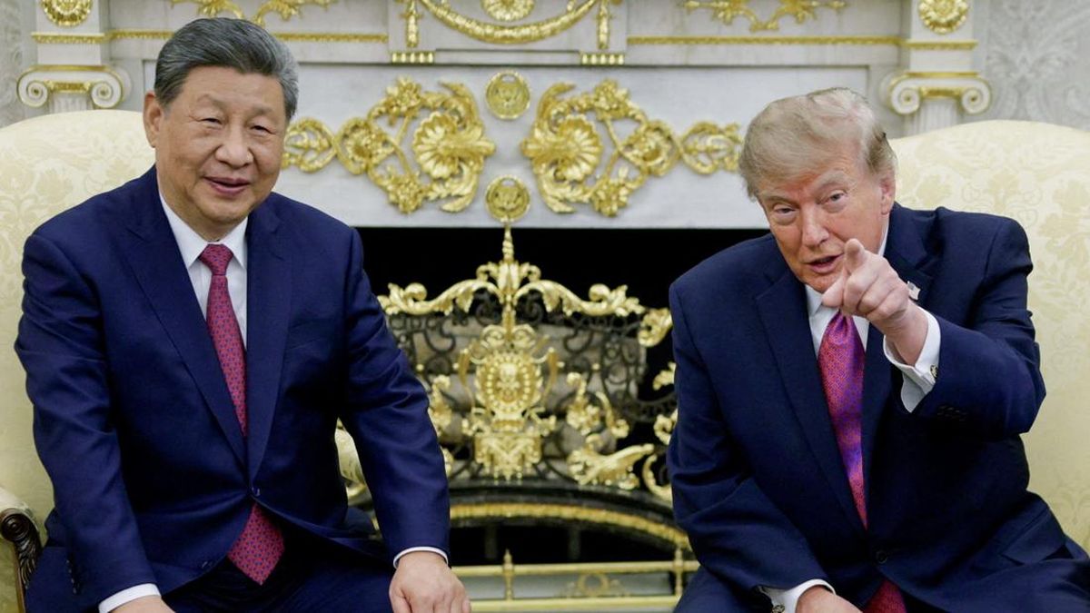 Pertemuan bilateral Presiden AS Donald Trump dan Presiden China Xi Jinping di Oval Office Gedung Putih Washington