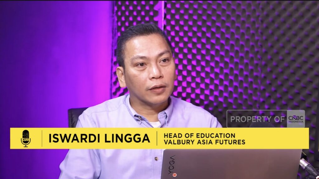 Head of Research and Education Valbury Iswardi Lingga memaparkan tren investasi saham AS
