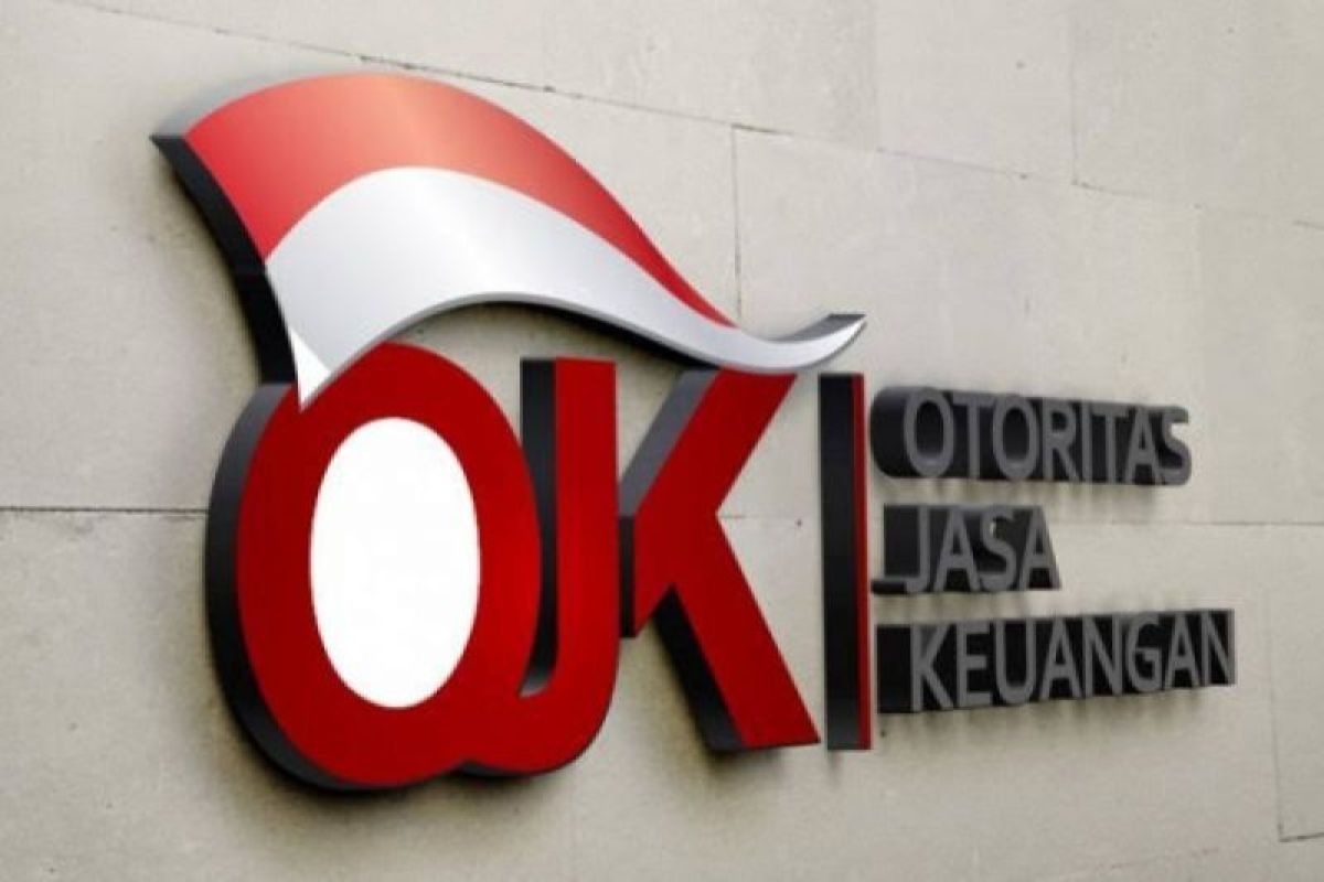 Gedung dan logo Otoritas Jasa Keuangan OJK pengawas stabilitas perbankan dan penindakan kejahatan finansial digital