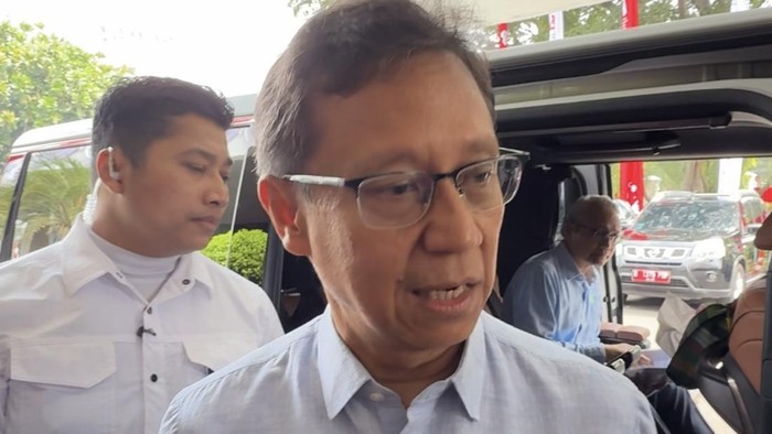 Menteri Kesehatan Budi Gunadi Sadikin memberikan keterangan pers terkait kondisi fiskal dan pembiayaan BPJS Kesehatan