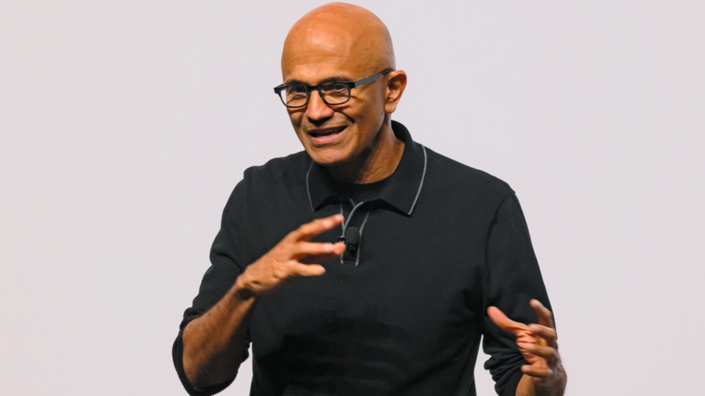 Satya Nadella CEO Microsoft berbicara mengenai restrukturisasi dan perampingan divisi Xbox