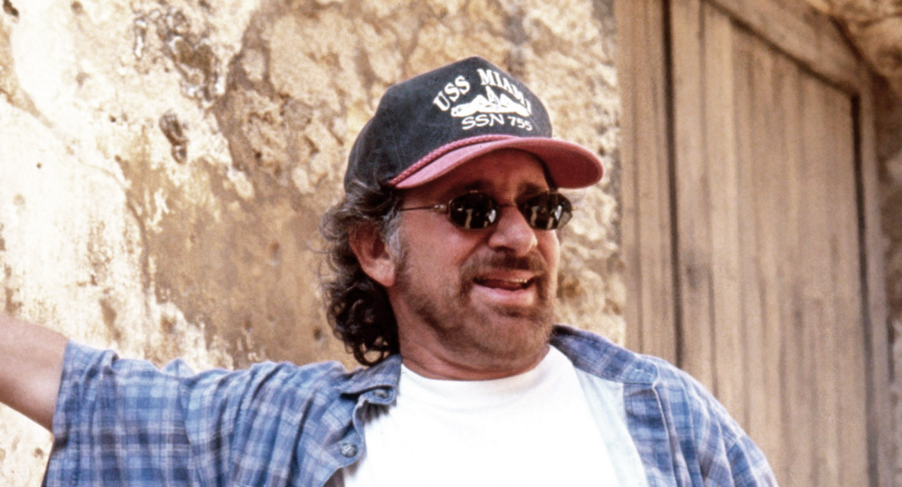 Steven Spielberg di balik set film romantis Always