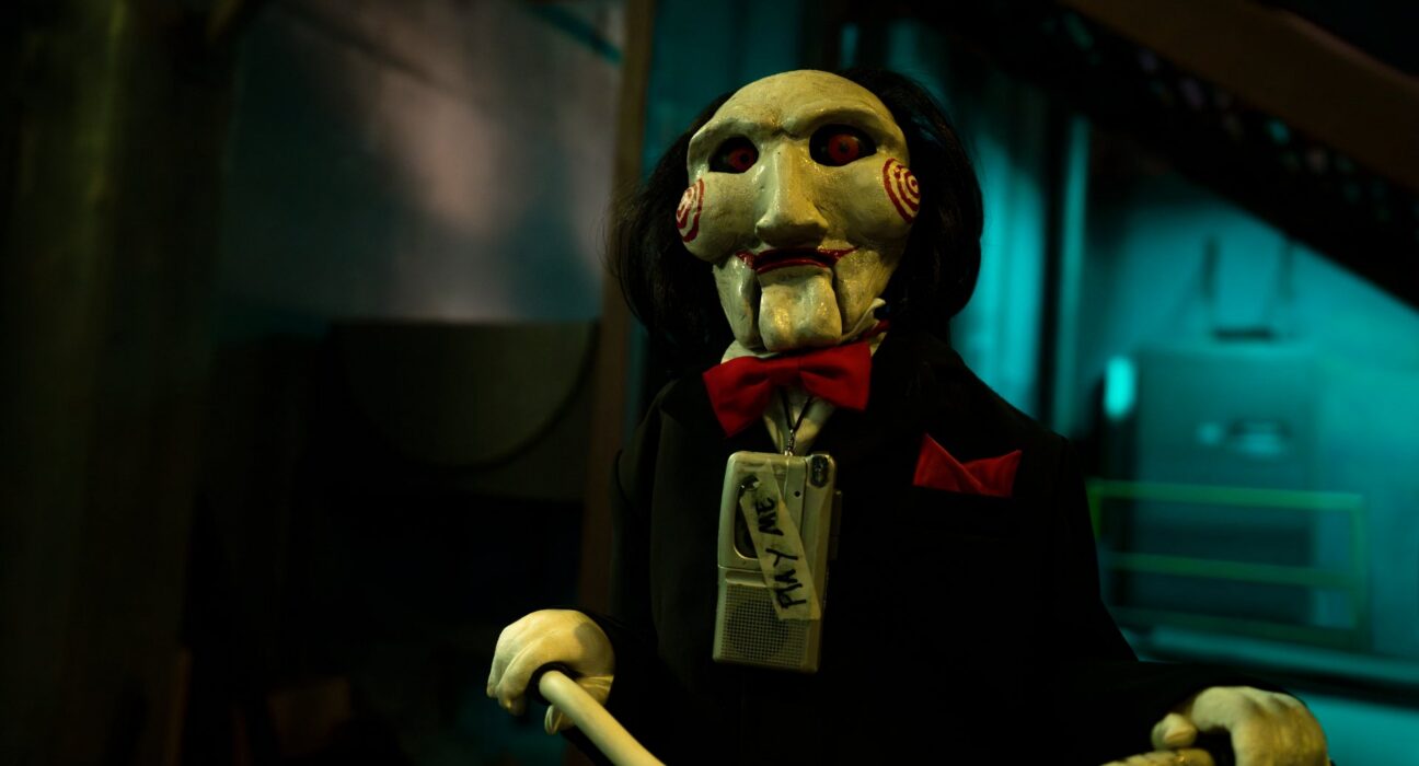 Mike Nelson dan Proyek Film Misteri