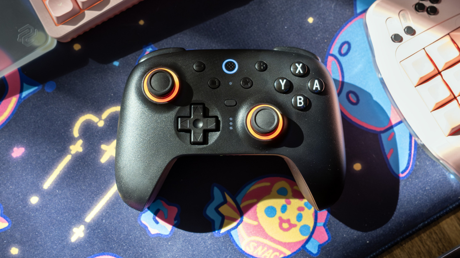 Kontroler nirkabel 8BitDo Ultimate 2 untuk konsol Nintendo Switch 2