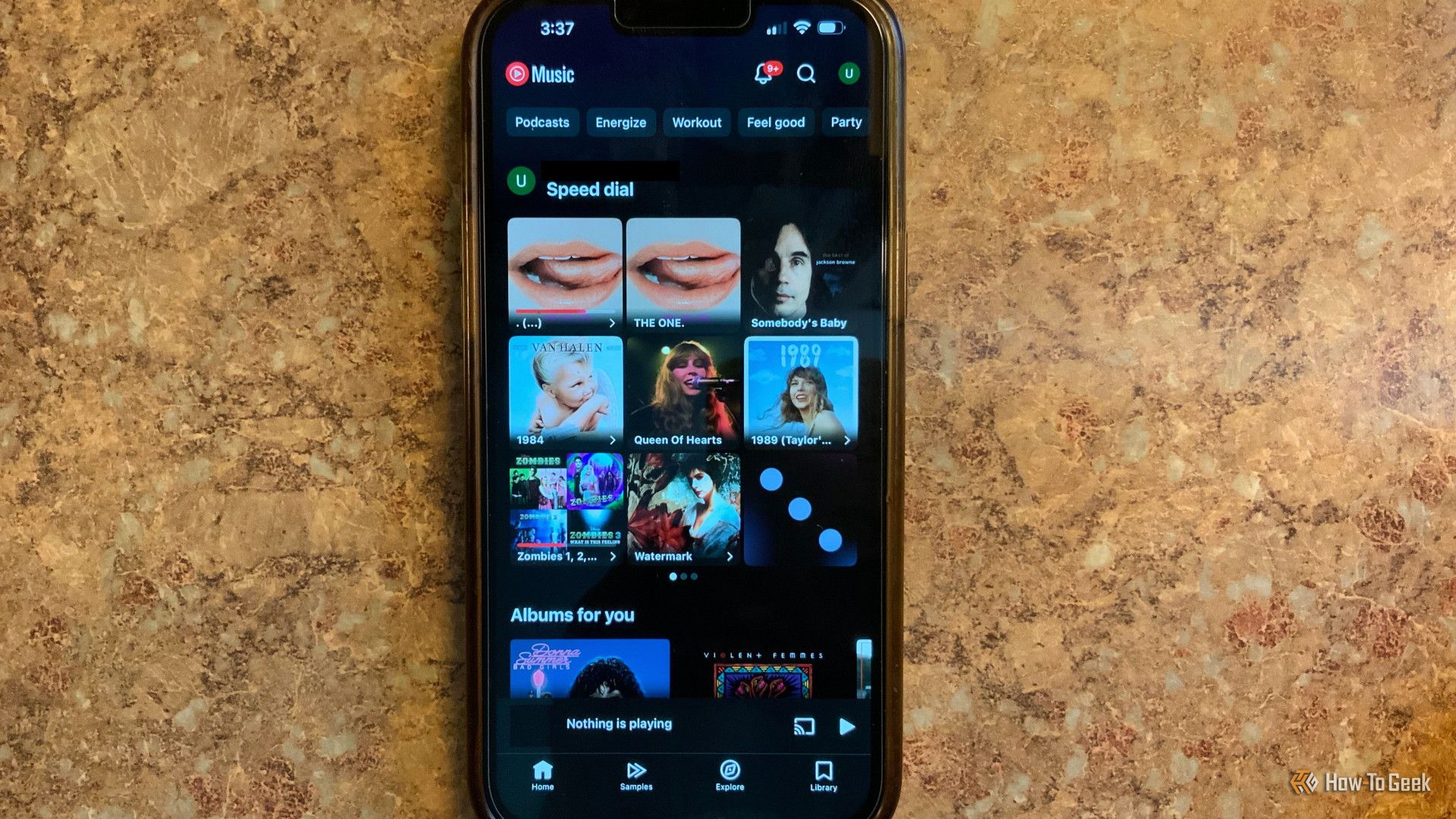 Antarmuka pemutar YouTube Music untuk streaming audio personal