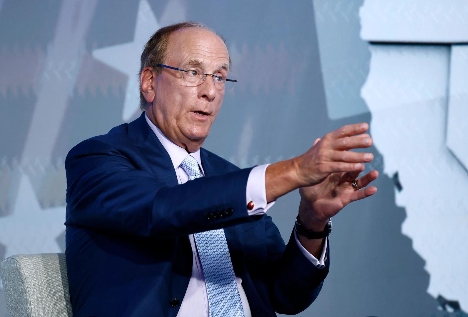 CEO BlackRock Larry Fink dalam forum pembahasan transformasi digital aset institusional