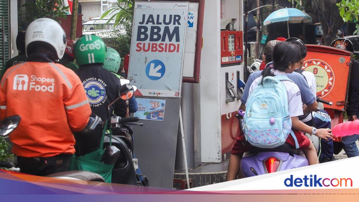 Penyaluran bahan bakar minyak bersubsidi di SPBU Pertamina