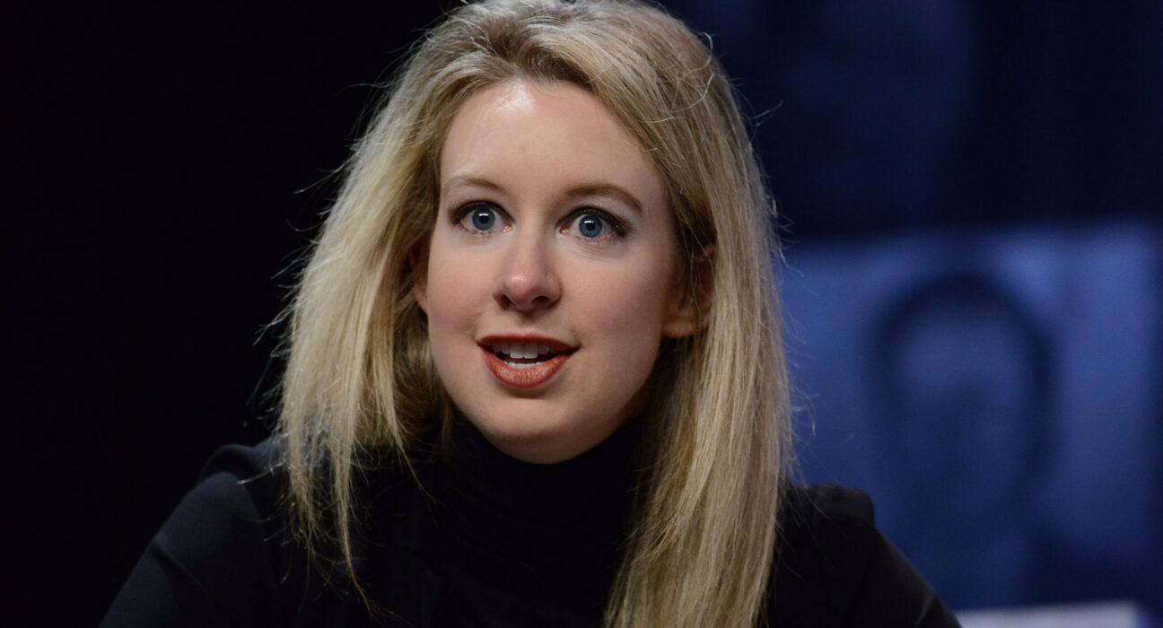 Foto Elizabeth Holmes pendiri Theranos saat berbicara di forum bisnis