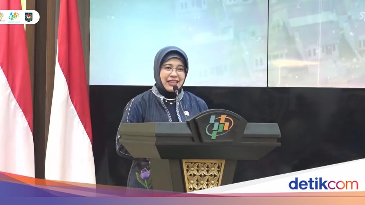 Kepala Badan Pusat Statistik BPS Amalia Adininggar Widyasanti dalam rakor inflasi daerah