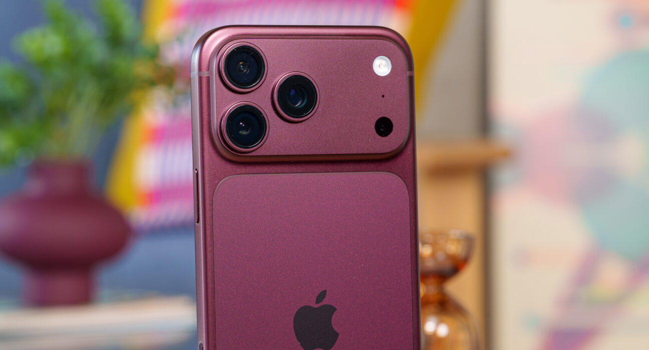 Apple iPhone 18 Pro Max yang dilaporkan mengalami masalah konektivitas seluler di jaringan AT&T