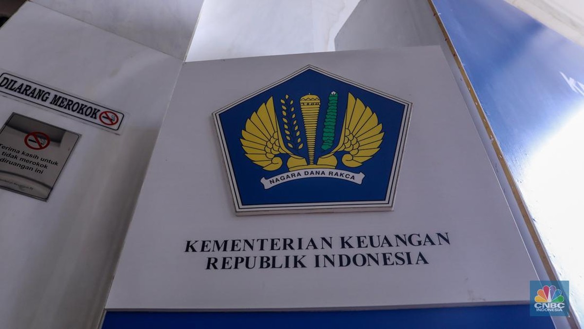 Suasana Gedung Kementerian Keuangan Republik Indonesia di Jakarta Pusat