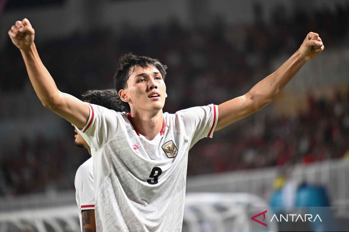 Selebrasi penyerang Timnas Indonesia Mitchell Baker usai mencetak gol di ajang kompetisi regional ASEAN Cup 2026