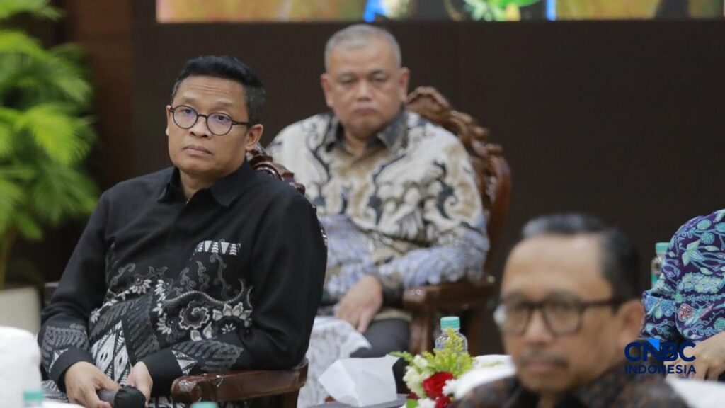 Direktur Jenderal Pajak Bimo Wijayanto memaparkan implementasi sistem pemungutan PPN transaksi digital