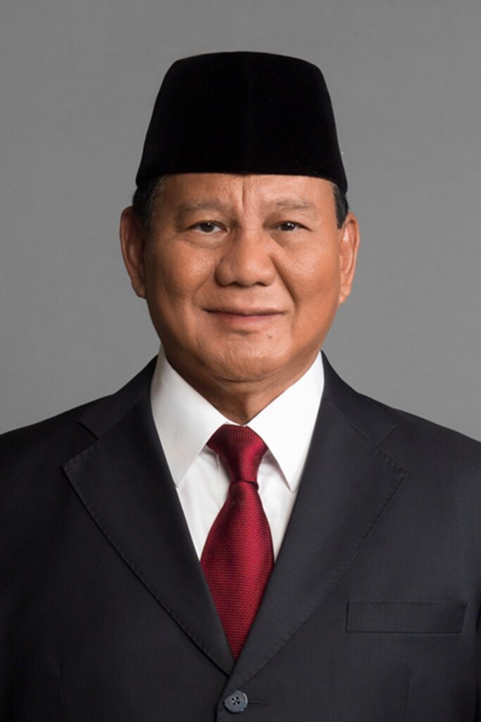 Presiden Prabowo Subianto saat memberikan pengarahan terkait penertiban kawasan hutan dan pemulihan keuangan negara