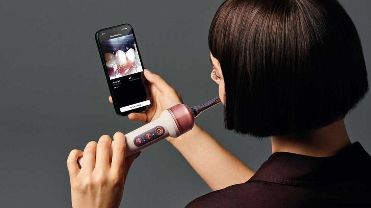 Sikat gigi pintar Dyson CameraJet dengan kamera AI dan pembersih jet air