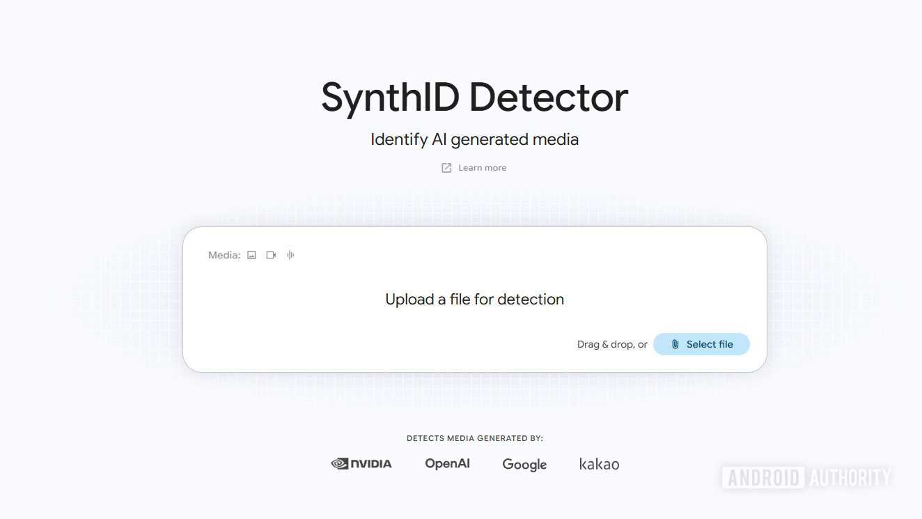 Tampilan antarmuka beranda situs verifikasi SynthID Detector milik Google