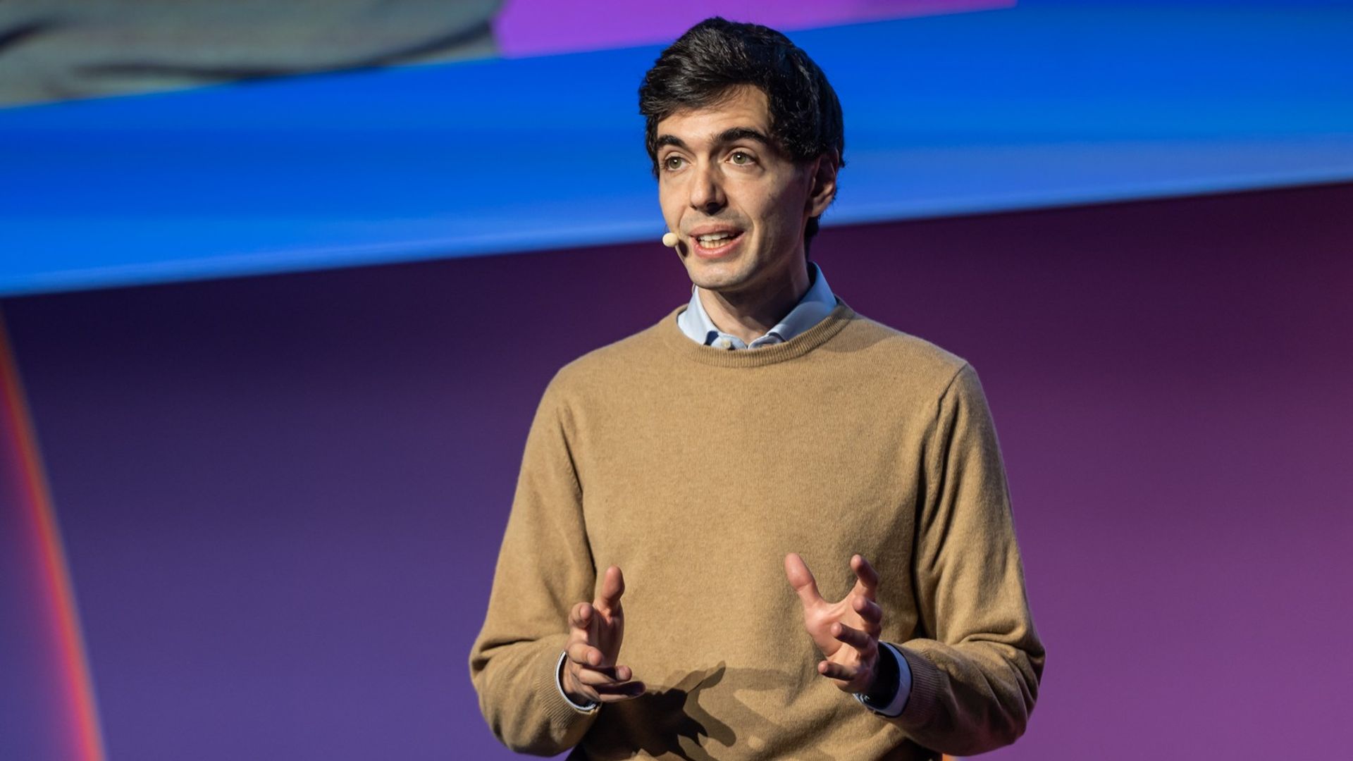 Henri Stern memimpin ekspansi kartu stablecoin Stripe ke 100 negara