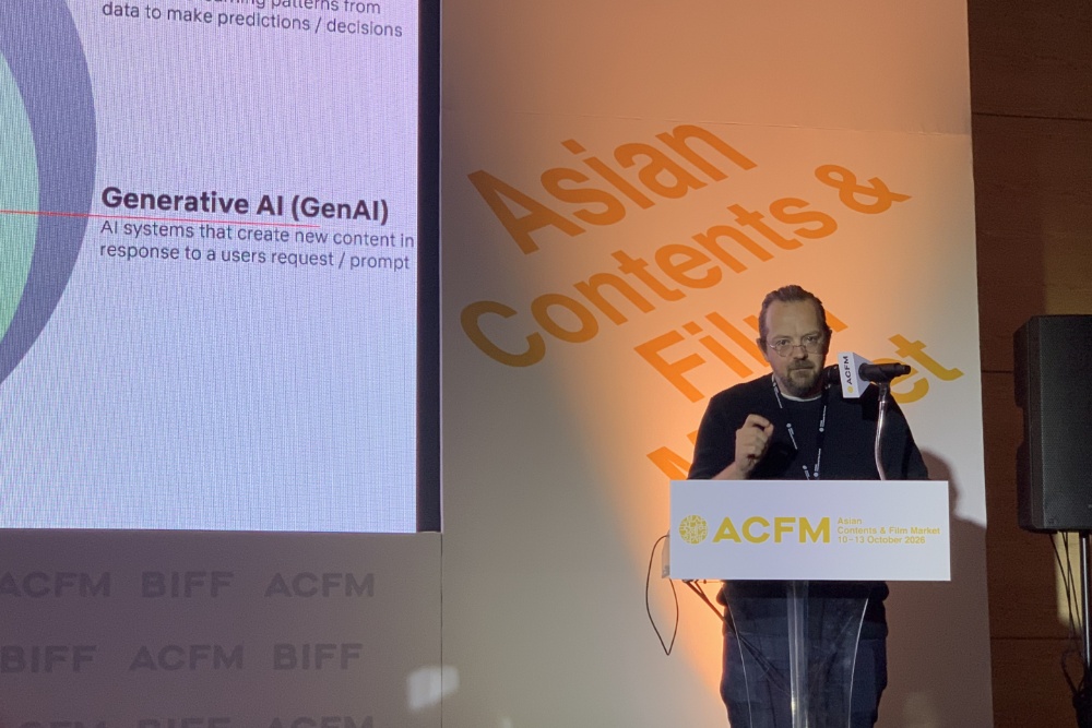 James Rustad berbicara mengenai alur kerja efek visual dan kecerdasan buatan pada Festival Film Busan